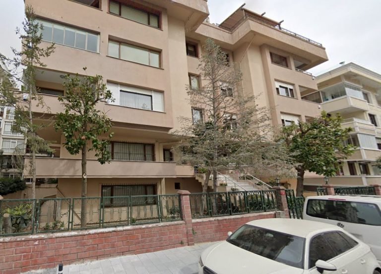 Lee más sobre el artículo Apartamento en Nezihe Gürgüz Sk. No:3 Caferağa