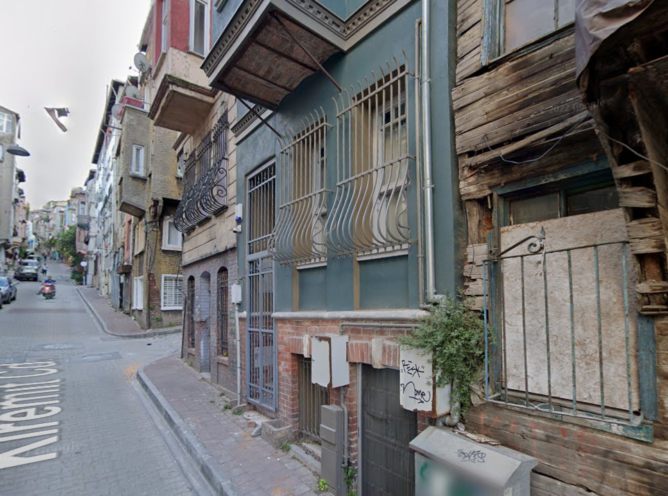 Lee más sobre el artículo Casa en Kiremit Cd. No:6, Balat