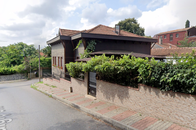 Lee más sobre el artículo Casa en Merkez, Dalgıç Sk.  Beykoz