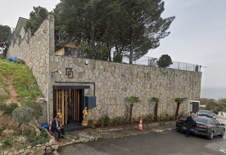 Lee más sobre el artículo Villa en Orhantepe, Erguvan Sk. No:37 Kartal