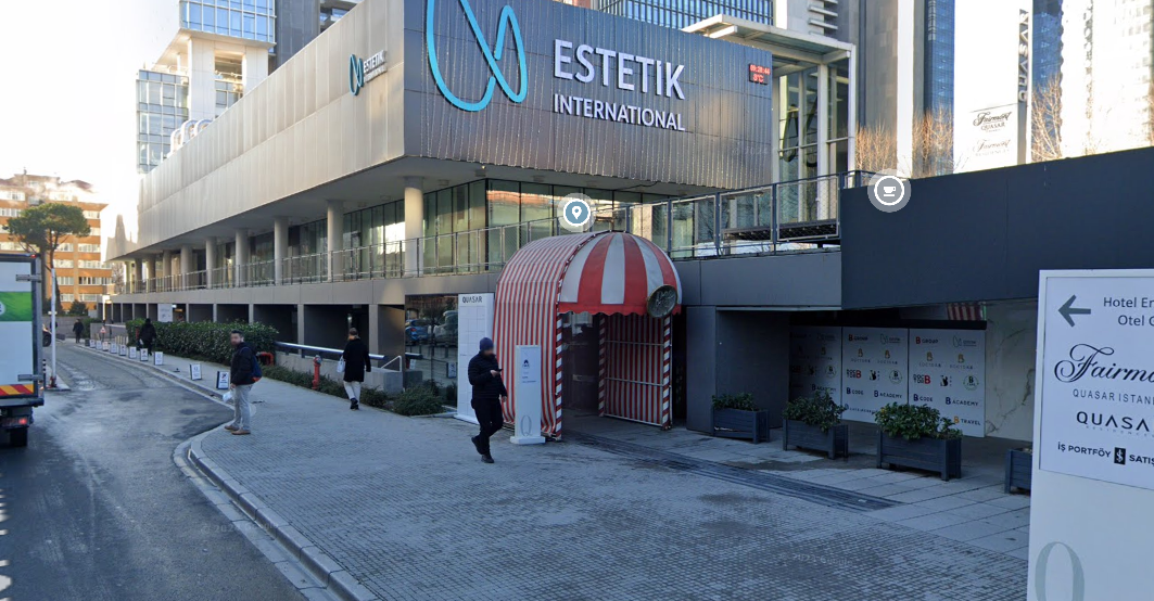 Lee más sobre el artículo Dada Salon Kabarett