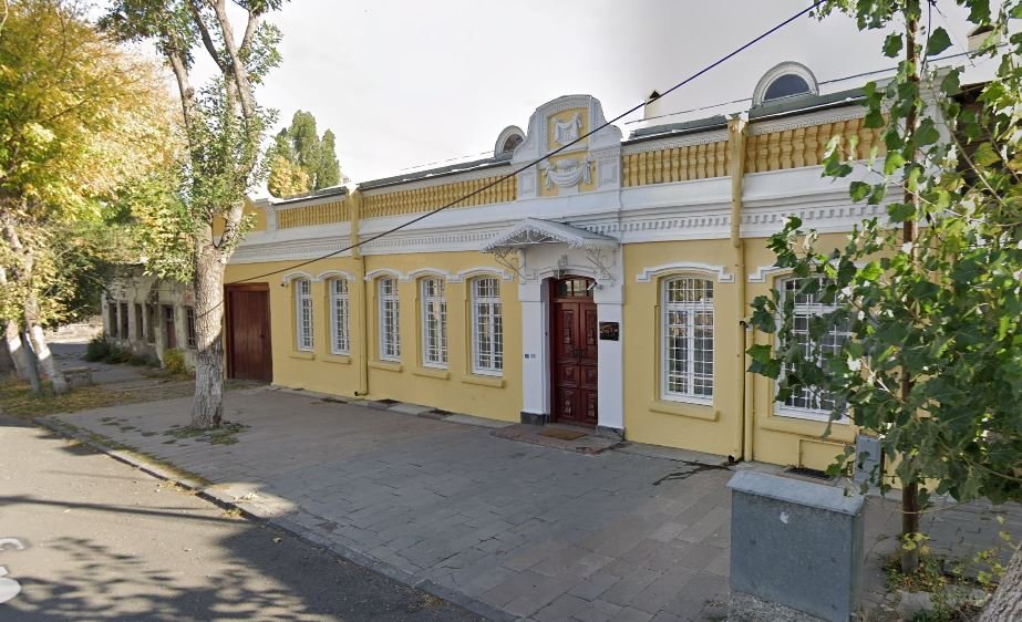 Lee más sobre el artículo Tuncer Güvensoy Evi