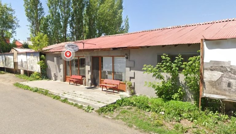 Lee más sobre el artículo Zeliha’nın Bal Kaşar Evi