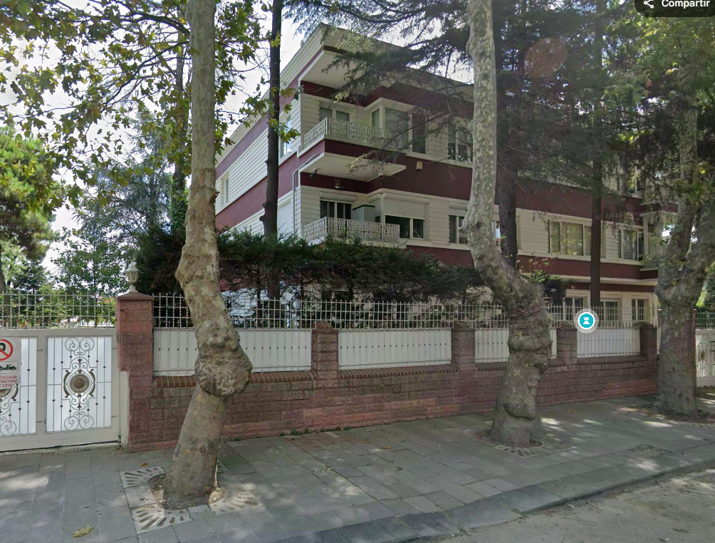 Lee más sobre el artículo Apartamento en Çayırbaşı Cd. No:10 Sarıyer