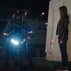 Encuentros de Sinan y Pelin en el faro