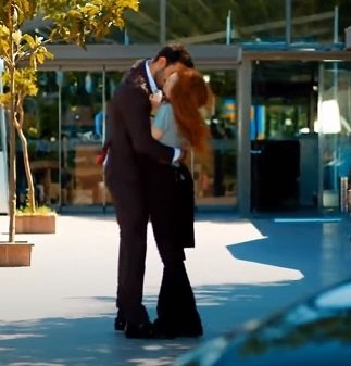 Restaurante Primer encuentro Defne y Ömer