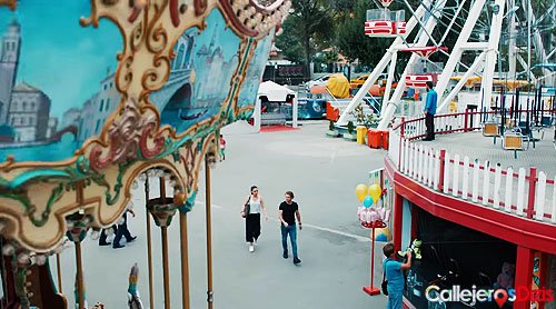 Parque de atracciones de Mert y Eylem