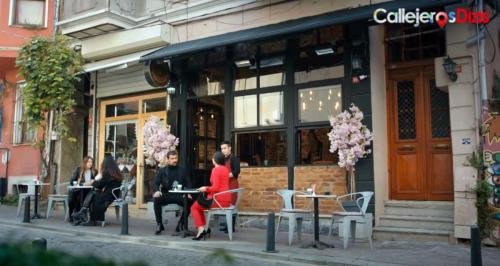 Encuentro entre Mehdi y Nazli