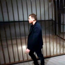 Ali es detenido por intento de asesinato