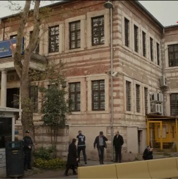 Ömer acusado de violación