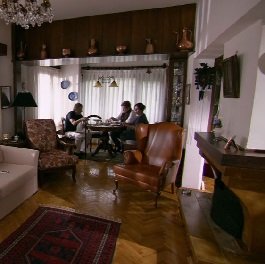 Los Yaşaran acogidos por su ama de llaves