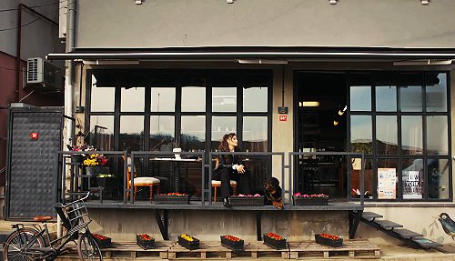 Cafetería/taller Deniz