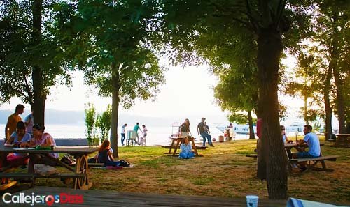 El parque de Sanem y Ayhan