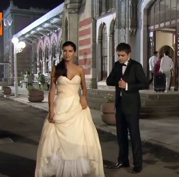 Hasret descubre quién es su madre