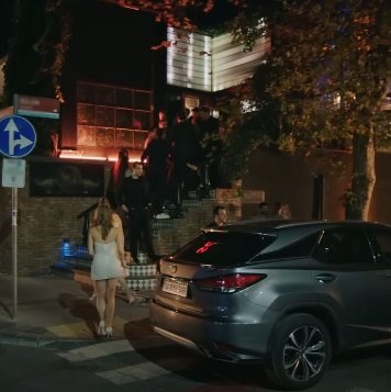 Celebrando la puesta en libertad de Sedat