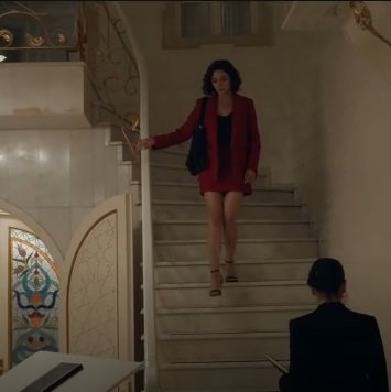 Şebnem es plantada por Serhan