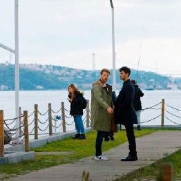 Çinar le suplica a Ozan que vuelva a la empresa