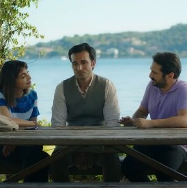 Selin y Ali consuelan a Evren