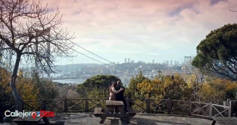 Zeynep y Barış  en el parque