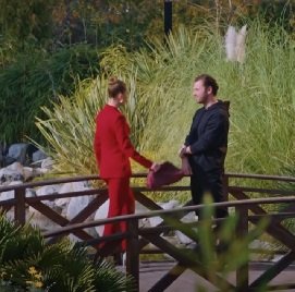 Çağla intenta sobornar a Mert