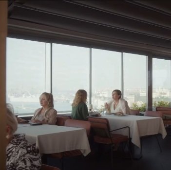 Nevra le pide a Bahar que olvide ser médico