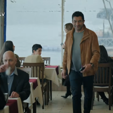 Restaurante donde Doğan se reencuentra con Melek