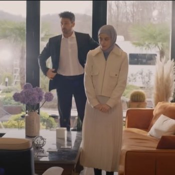 Múnevver rueda una escena