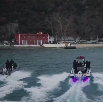 El secuestro de Eşref y sus hombres