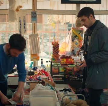 La tienda de comida del barrio