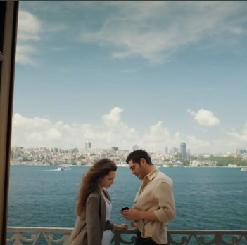 Día romántico en la Torre de la Doncella