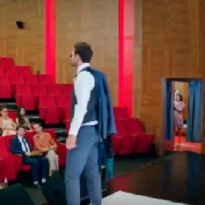 Desfile en la universidad