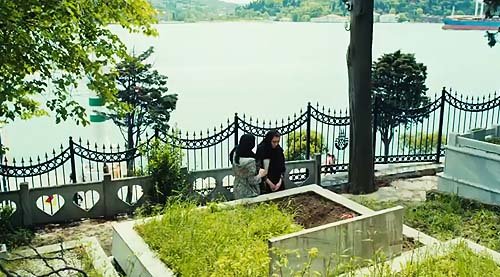 Visita a la madre de Eylül