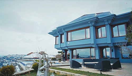 Nueva mansión de Nermin