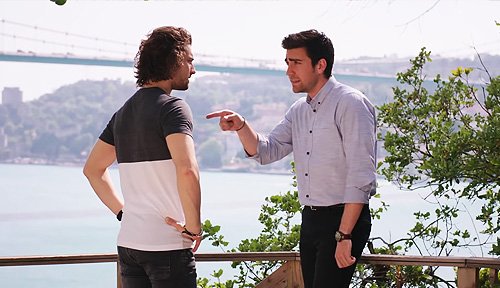 Los reproches de los Egemen