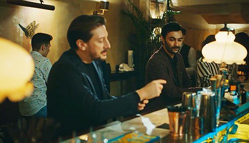 Faruk conoce a Celal